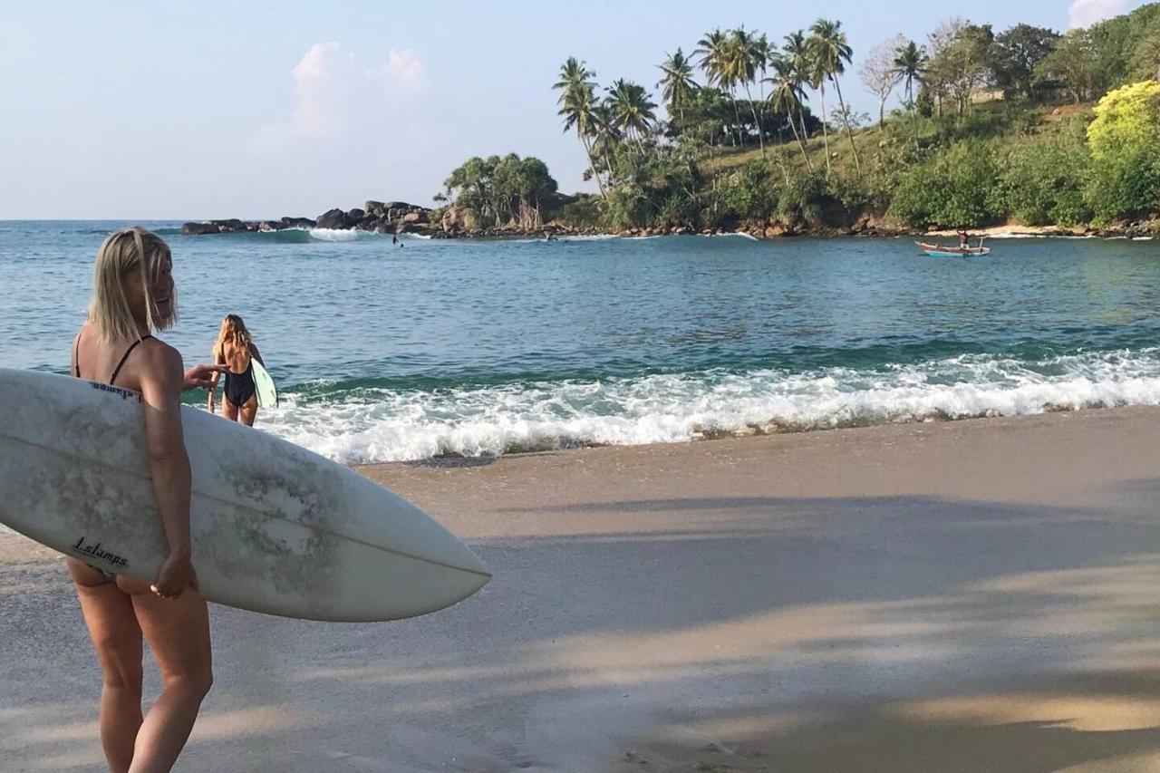 Into The Blue - Yoga Included & Walk To 3 Beaches 坦加拉 外观 照片