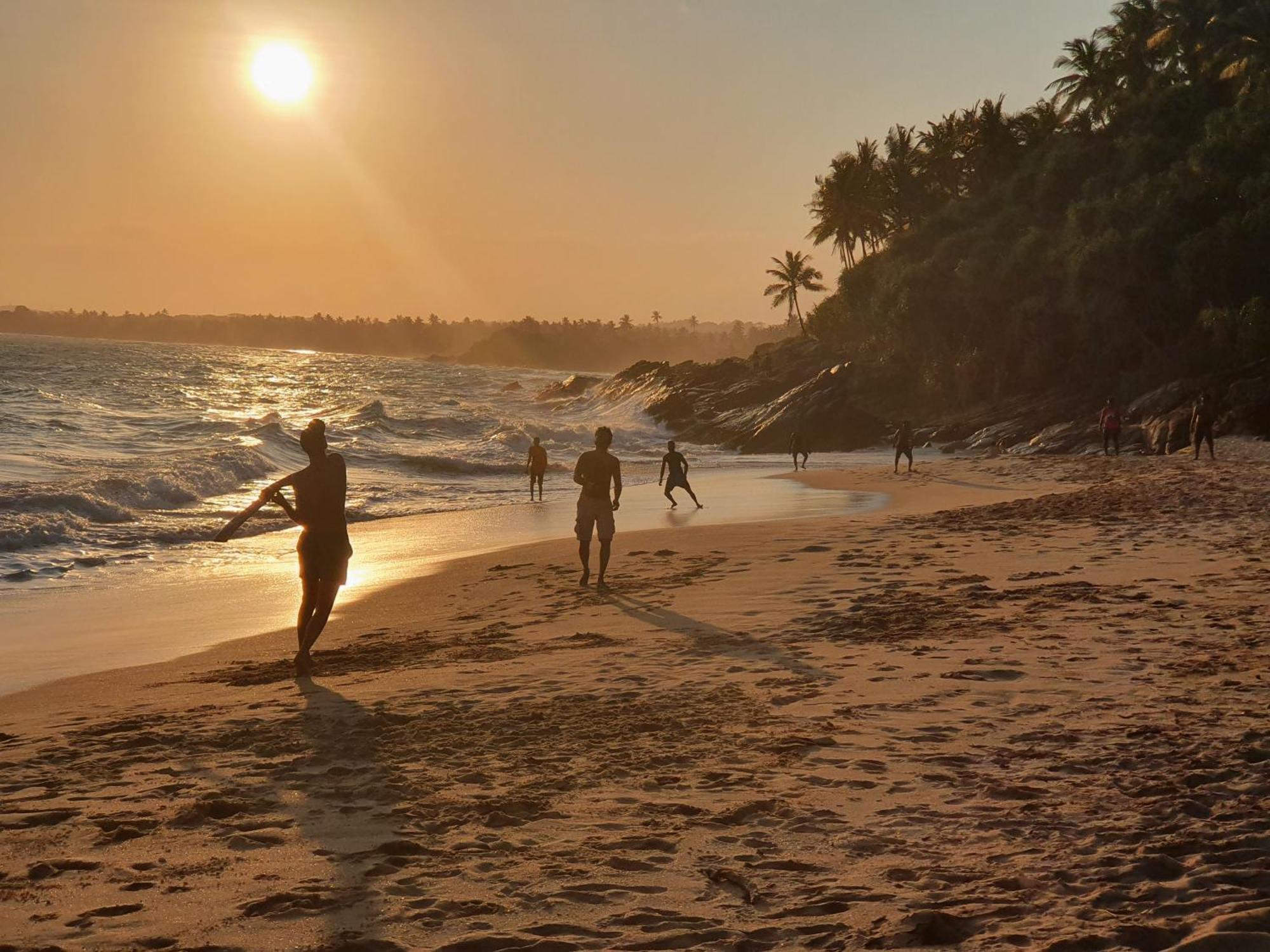 Into The Blue - Yoga Included & Walk To 3 Beaches 坦加拉 外观 照片